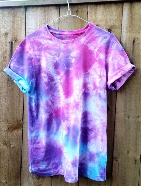 Tye dye | Tie dye crafts, Tie dye shirts, Tye dye shirts