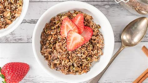 Keto Cereal Recipe - Low Carb Breakfast - Crunchy & Healthy (2g Carbs ...