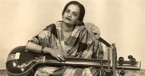 Golden Era of Bollywood: Begum Akhtar - The soulful voice that sung Ghalib and Khusroo.