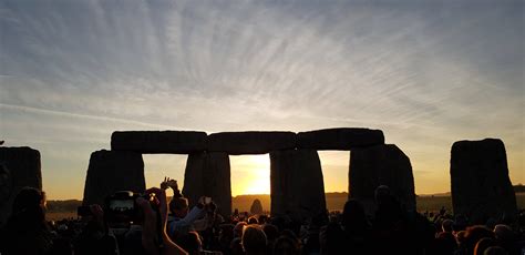 Stonehenge Sunrise Access Tours | Stonehenge Guided Tours