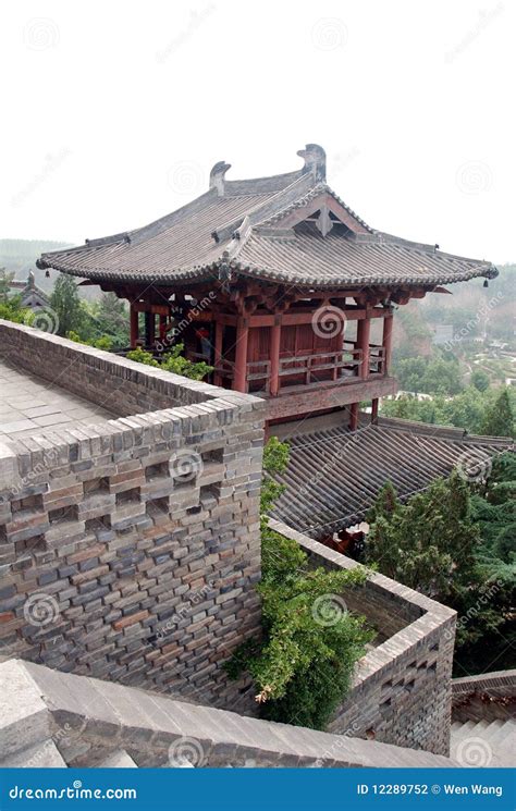 Chinese Temples on Mount Tai Stock Photo - Image of province, burn: 12289752