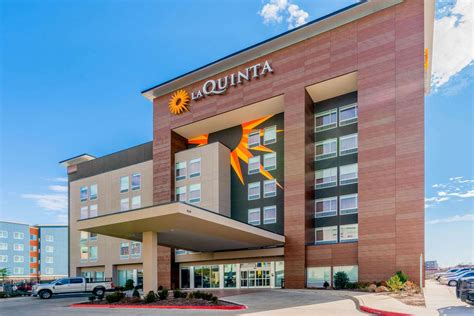 La Quinta Inn & Suites Airport Oklahoma City, OK - See Discounts