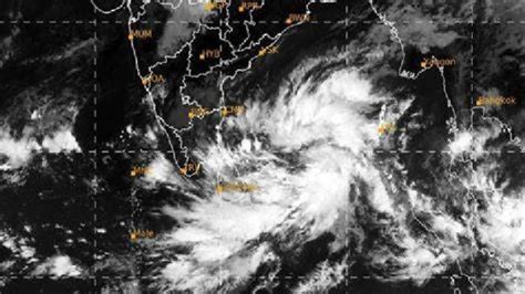 Cyclone Likely To Hit AP Coast, Trigger Heavy Rain In Bhubaneswar ...