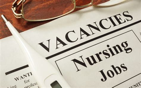 How to Carry Out Nurse Recruitment Successfully - Candidate Rewards