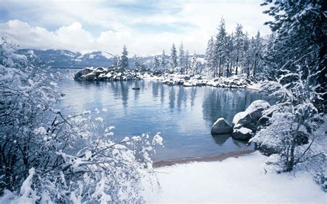 14 Beautiful Winter Drives Around the United States | Lake tahoe winter ...