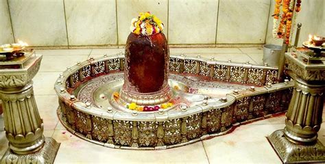 Mahakaleshwar Jyotirlinga Ujjain Mahakal Bhasma Aarti Total Safari ...