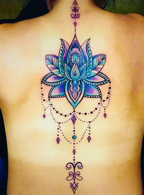 Flor de loto en la espalda | Pranayama