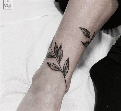 The 25+ best Branch tattoo ideas on Pinterest | Delicate tattoo, Olive branch tattoo and Small ...