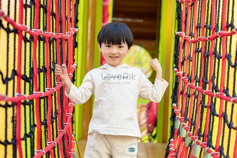 Childrens Amusement Park Picture And HD Photos | Free Download On Lovepik