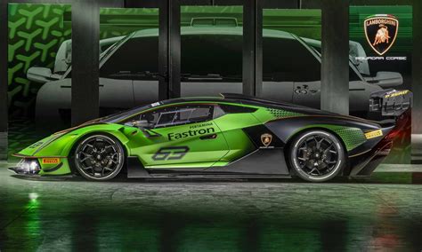 Track-Ready Lamborghini Essenza SCV12 Debuts - autoNXT.net