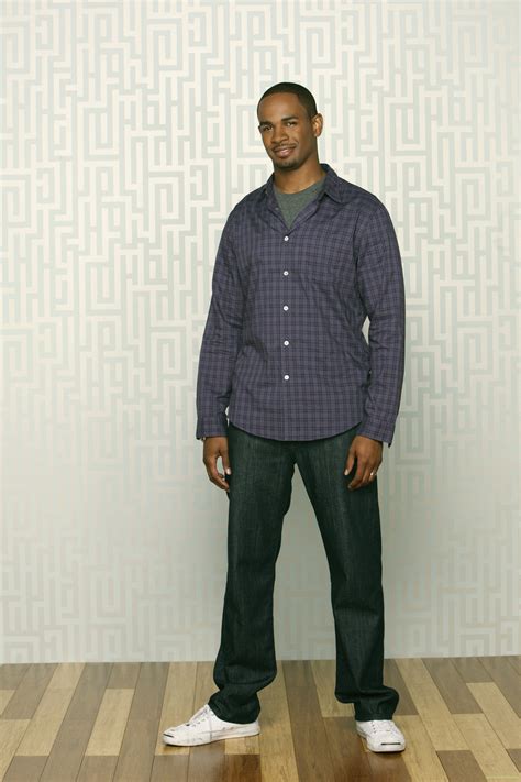 Damon Wayans Jr. - Happy Endings Photo (18391356) - Fanpop