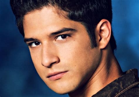 Tyler Posey as Scott McCall - TV Series & Entertainment Background ...