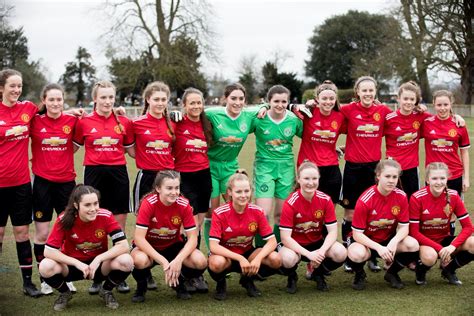 Manchester United under 16 girls' team have been crowned league ...