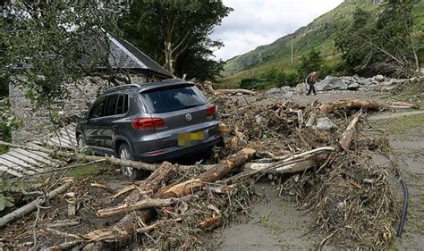 Severe weather on way to Scotland as 56-hour storm warning is issued ...