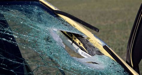 Colorado rock-throwing suspect took photo of victim's car 'as a memento' - ABC News