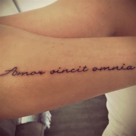 Update 65+ amor vincit omnia tattoo best - in.coedo.com.vn