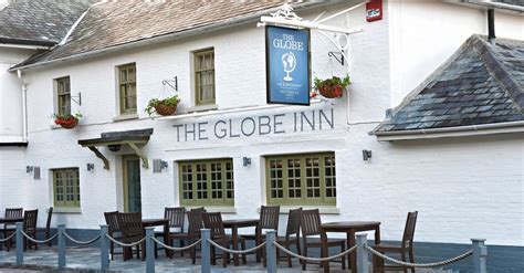 The Globe Pub in Highcliffe-on-Sea | Pub Food & Beer Garden