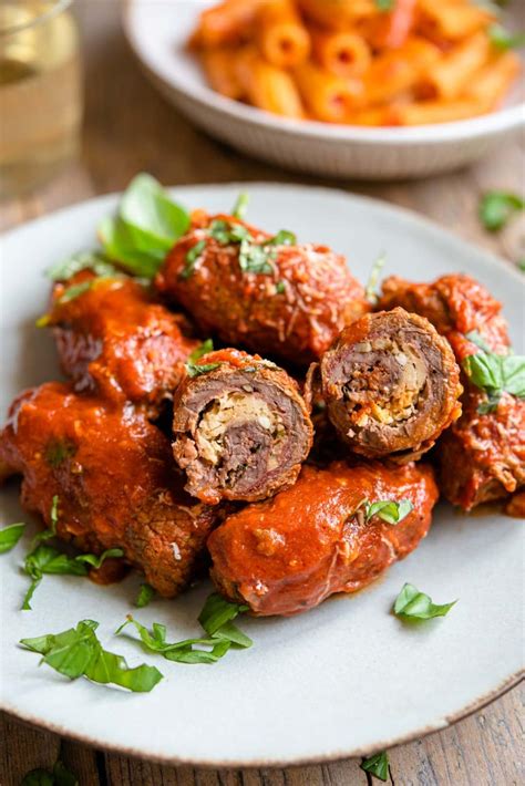 Italian Beef Braciole (Braciole al Sugo Pugliesi) - Inside The Rustic ...