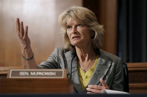 Trump vows to campaign against 'disloyal' Murkowski - POLITICO