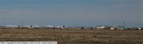 Roswell International Air Center Airport (ROW) Photo