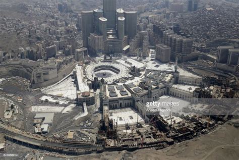 An aerial view photo shows the Kaaba, Islam's holiest site, located... News Photo - Getty Images