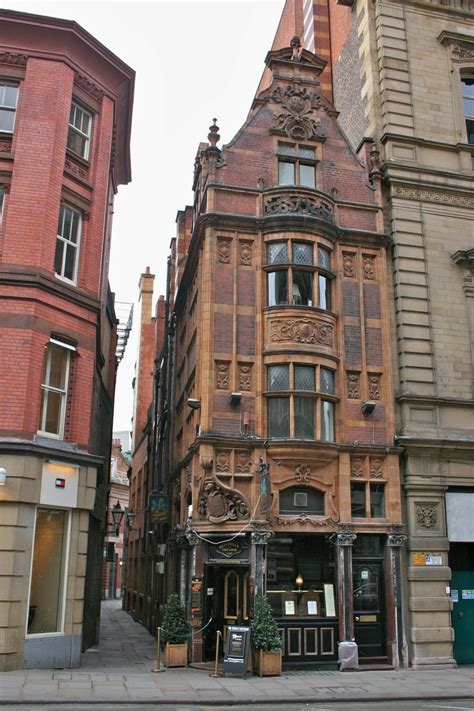 Mr Thomas's Chop House - Manchester, England | Manchester england, Manchester uk, Amazing buildings