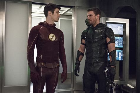 TV tonight: 'Flash' crossover, 'Zoo' | whas11.com