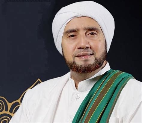 Lirik Sholawat Ya Robbi Bil Musthofa – Habib Syech, Lengkap dengan ...