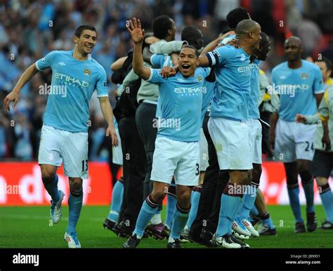 NIGEL DE JONG CELEBRATES AT FU MANCHESTER CITY FC WEMBLEY STADIUM LONDON ENGLAND 16 April 2011 ...