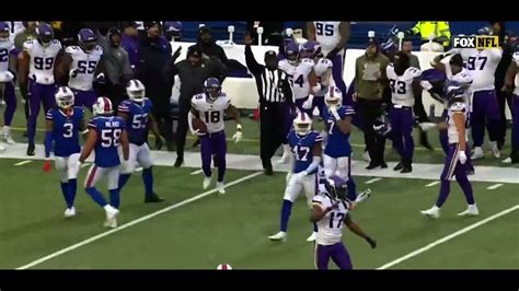 Justin Jefferson INCREDIBLE one handed catch vs Bills - YouTube