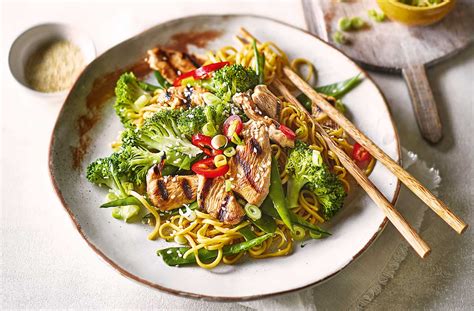 Teriyaki Chicken Noodles Recipe | Japanese Recipes | Tesco Real Food