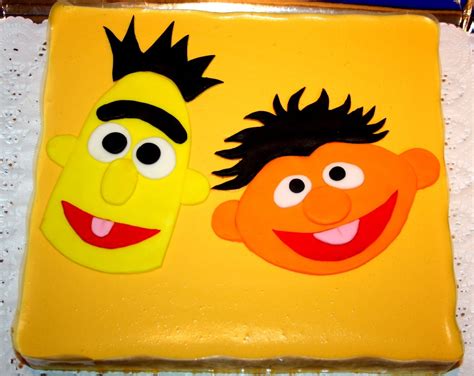 Ernie & Bert Birthday Cake Cake Stuff, No Bake Desserts, Party Food, Fondant, Food Ideas ...