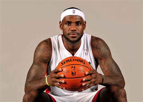 HD lebron james, basketball player, nba, cleveland cavaliers Wallpaper ...