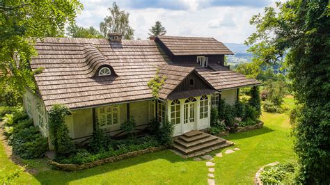 House Hunting in Poland: A 19th-Century Cottage for $523,000 - The New ...