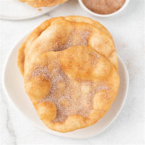 Elephant ears recipe - how to make elephant ears in a few easy steps