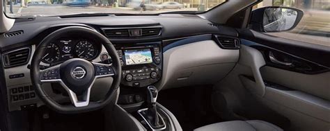 2019 Nissan Rogue Interior Features | Executive Nissan