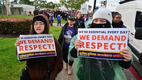 Los Angeles schools will reopen Friday after workers’ massive 3-day ...