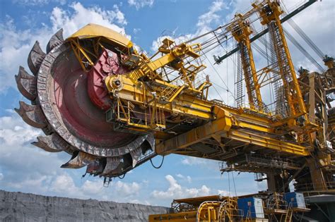 Huge Mine Excavator For Brown Coal - Millennium Cryogenic Technologies