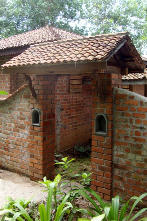 model tembok rumah bali