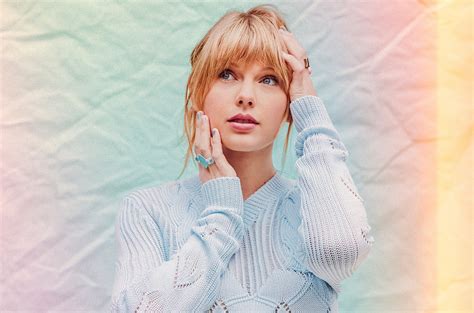 Taylor Swift Lover Calendar 2024 - Lyssa Devonne