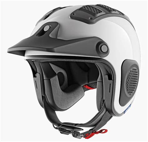 New products: Innovative helmet design suits bush ATV, bike riders - Beef Central