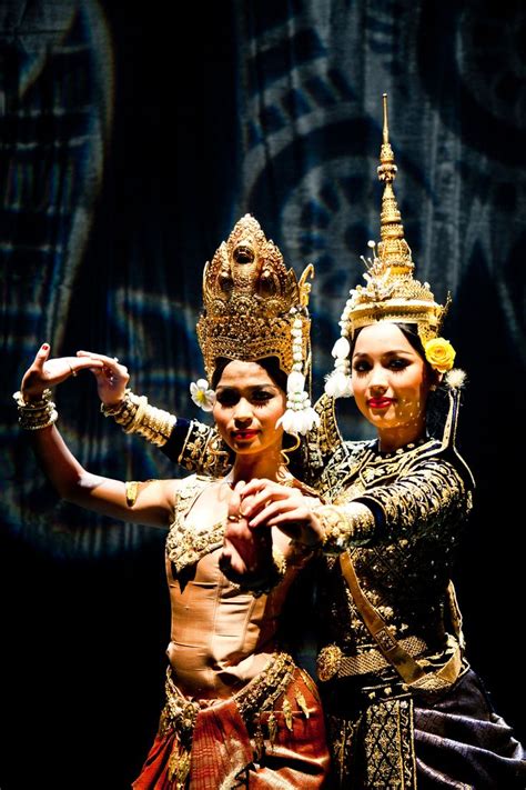 The Royal Ballet of Cambodia | Danseuse