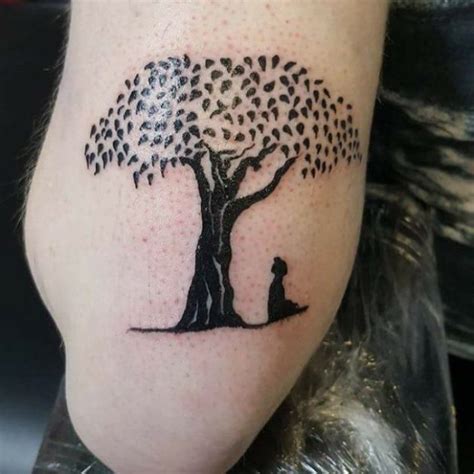 20 Beautiful Bodhi Tree Tattoo Designs for Men and Women | EntertainmentMesh