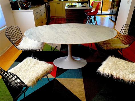 Eero Saarinen Tulip Oval (67x43") Dining Table...Replica - $1,250 - Palm Desert, CA Patch