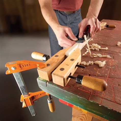 Instant Bench Vise | Woodworking bench, Woodworking jigs, Woodworking shop