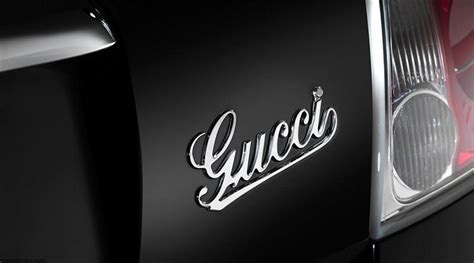 2011 Fiat 500 by Gucci News and Information