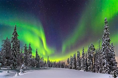 Shimmering Aurora in Enigmatic Lapland, Finland - Snow Addiction - News about Mountains, Ski ...