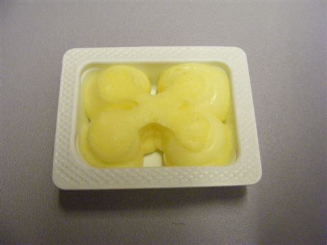 File:Butter single portion in container.JPG - Wikimedia Commons