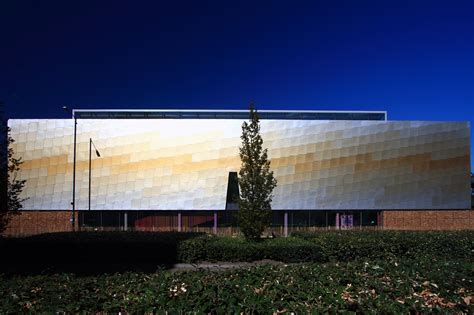 Gallery of The Lightbox Gallery Woking / Marks Barfield Architects - 1