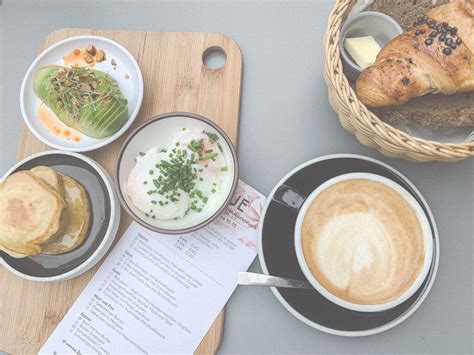 My Favorite Breakfast Spots in Berlin // TRVL DIARY